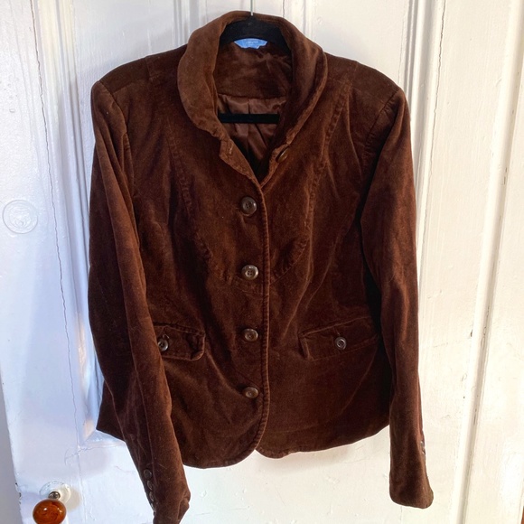DENVER HAYES BROWN VELVET BLAZER WITH BUTTON DETAILING - Picture 1 of 4
